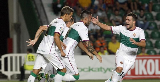 El Elche CF busca una victoria que le haga ilusionarse con meterse en la lucha por la promoción