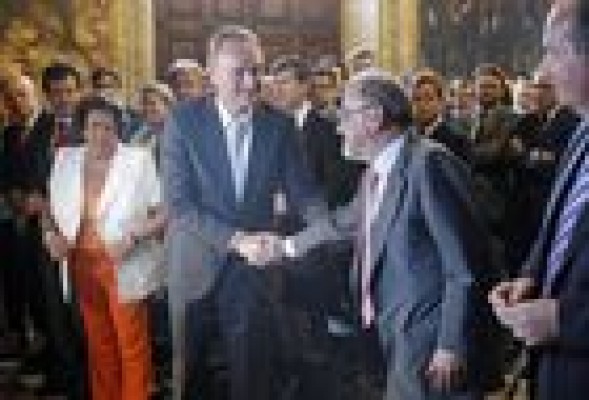 Economía crea una comisión para vigilar la estrategia industrial