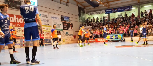 El Benidorm asalta O Gatañal con un gol de Simonet sobre la bocina

