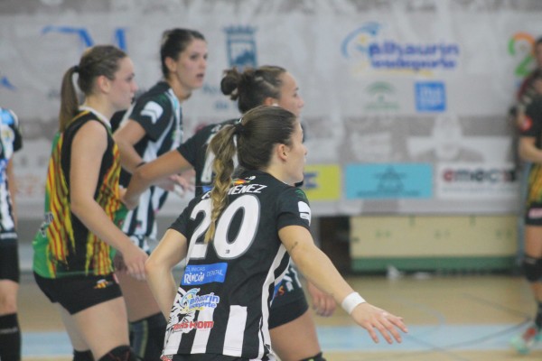 El Balonmano Castellón sufre una severa derrota ante el Rincón Fertilidad de Málaga