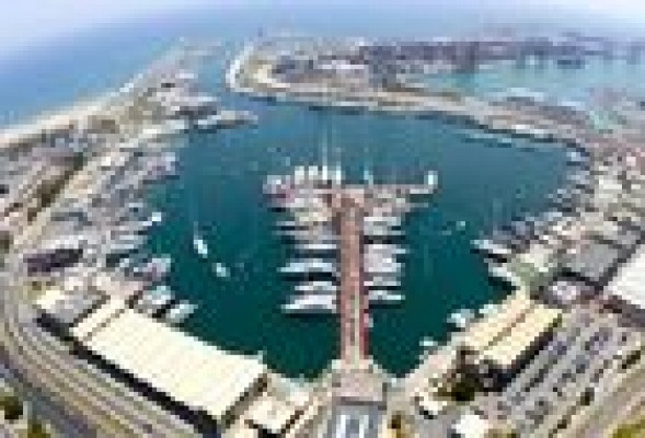 El Consorcio Valencia 2007 y el Ayuntamiento desbloquean la dársena después de cinco años 