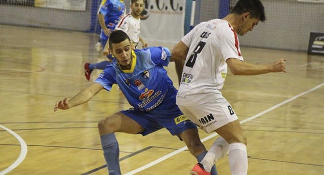 El Peñíscola RehabMedic pierde dos puntos ante el Naturpellet Segovia a catorce segundos del final