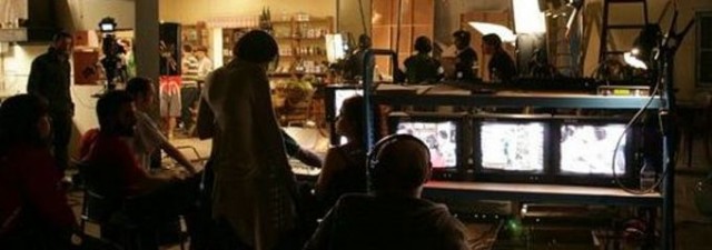Trivisión, Nadie es perfecto, Secuoya y Ediciones Valencia Plaza crean Tombatossals para optar a RTVV