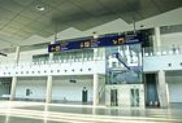 ¿Acudir a un concurso por el Aeropuerto de Castellón? Ni soñarlo, no sea cosa que lo ganemos...