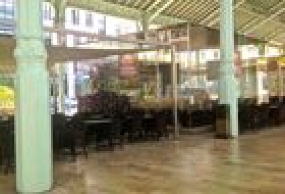 Mercado de Colón de Valencia: del Covent Garden valenciano al sálvese quien pueda