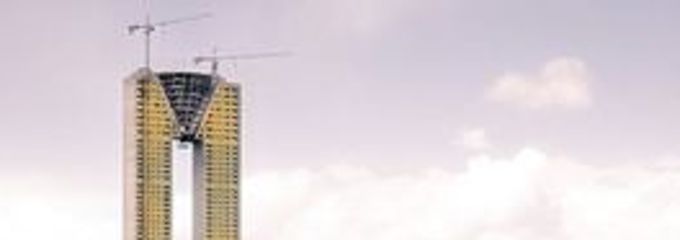 El rascacielos inacabado de Benidorm atrae el interés de diversos inversores extranjeros