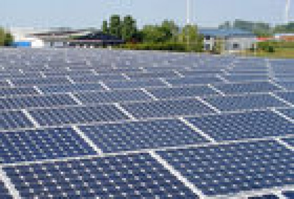 Los fotovoltaicos tachan de 