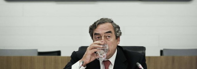 Rosell cree que las ayudas a los parados deben estar ligadas a su formación
