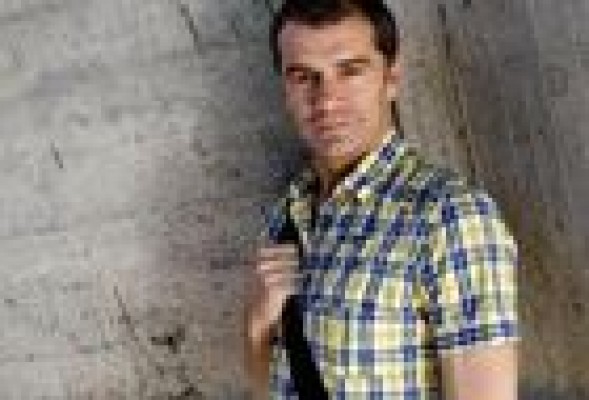 TONI CANTÓ <br /><strong>Desvela sus rincones de Valencia (en los que no usa Twitter)</strong>