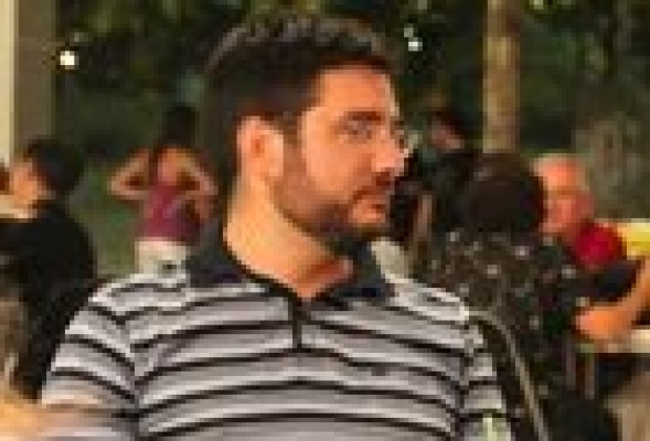<strong>Ignacio Blanco</strong>: <br />¿dónde encuentra el diputado mediático de Esquerra Unida la Valencia con sabor más popular?