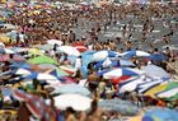 La Comunitat Valenciana es la región que más crece en turistas en España