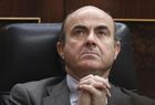 De Guindos augura una tasa de paro inferior al 27,1% al término de 2013