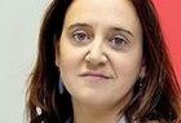 Rosa Vidal gana la partida en RTVV