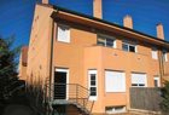 Sabadell CAM se deshace de 953 inmuebles de la antigua caja alicantina
