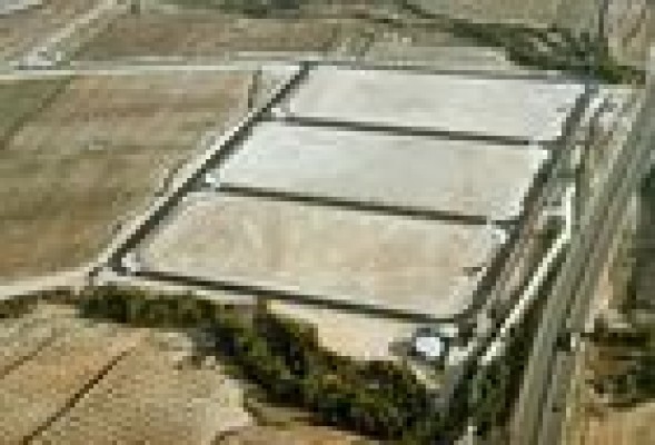 El Consell apenas despierta interés por su suelo industrial tras hundir los precios