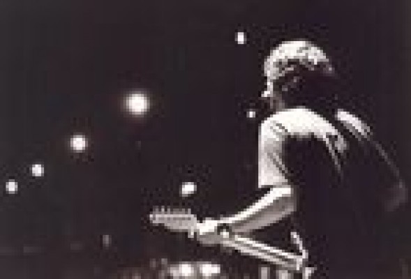 El FRA sobrevive a la sangría de festivales de <br />rock en la Comunitat