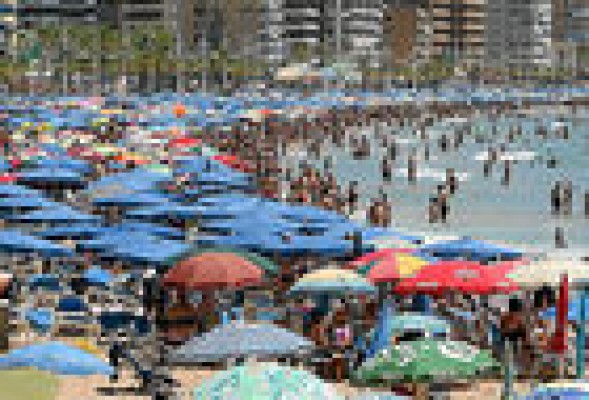 Turismo: el sector turístico crece un 4,7% en el primer semestre