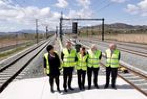 La línea 2 del TRAM ya circula tras invertir 150 millones y dos años de retraso