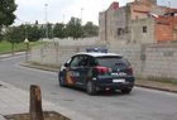 Detienen a cuatro personas implicadas en 15 robos en casas de campo de Alzira y Algemesí