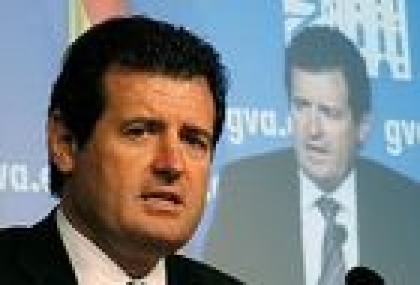 Compromís critica que dos camiones de bomberos del aeropuerto Castellón costaron 554.000 euros