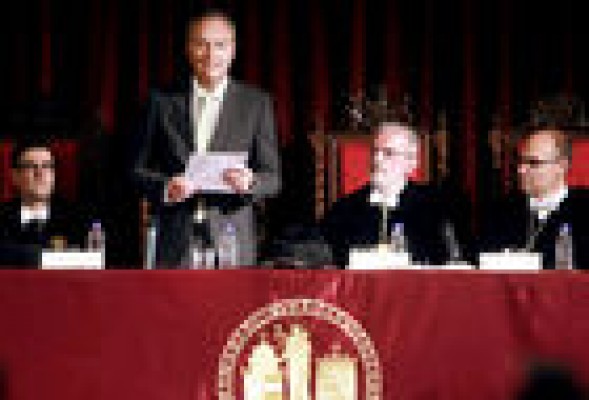 Las universidades públicas, más críticas que nunca con la Generalitat y el Gobierno