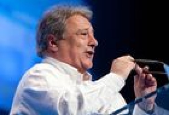 Alfonso Rus optará a un sexto mandato en Xàtiva y reta a la oposición a presentarse 