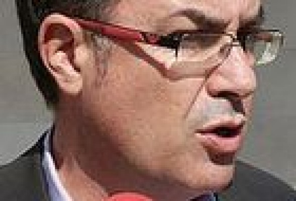 Enric Morera acusa a Fabra de no ser capaz de exigir una nueva financiación autonómica