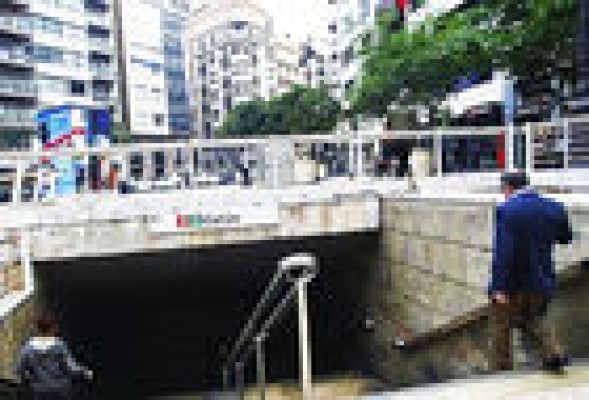 FGV estudia incluir marcas comerciales junto al nombre de paradas de metro