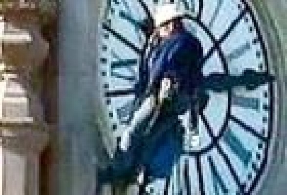 El Congreso de los Diputados <br />estudia <strong>retrasar la hora de España</strong> a la de Reino Unido
