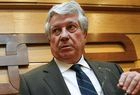 REFORMA LEGAL<br /><strong>Los empresarios de Madrid piden al Gobierno que salve Eurovegas</strong>