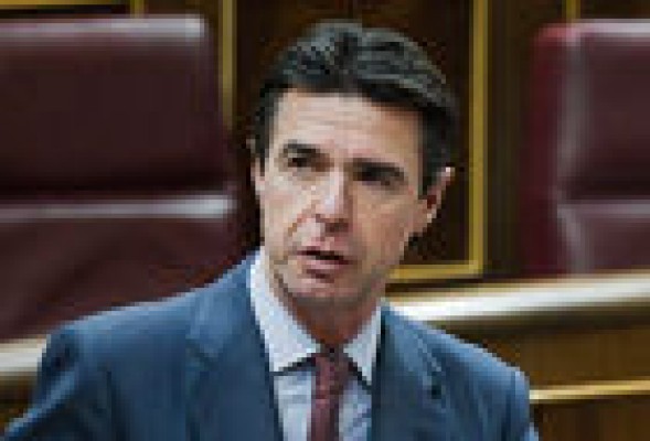 El déficit de tarifa será de entre 2.500 y 3.000 millones en 2013