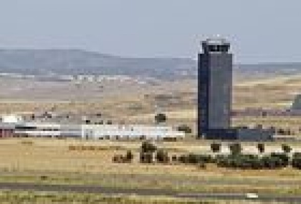 Sacyr pide tutela judicial para el aeropuerto de Murcia tras la rescisión del contrato