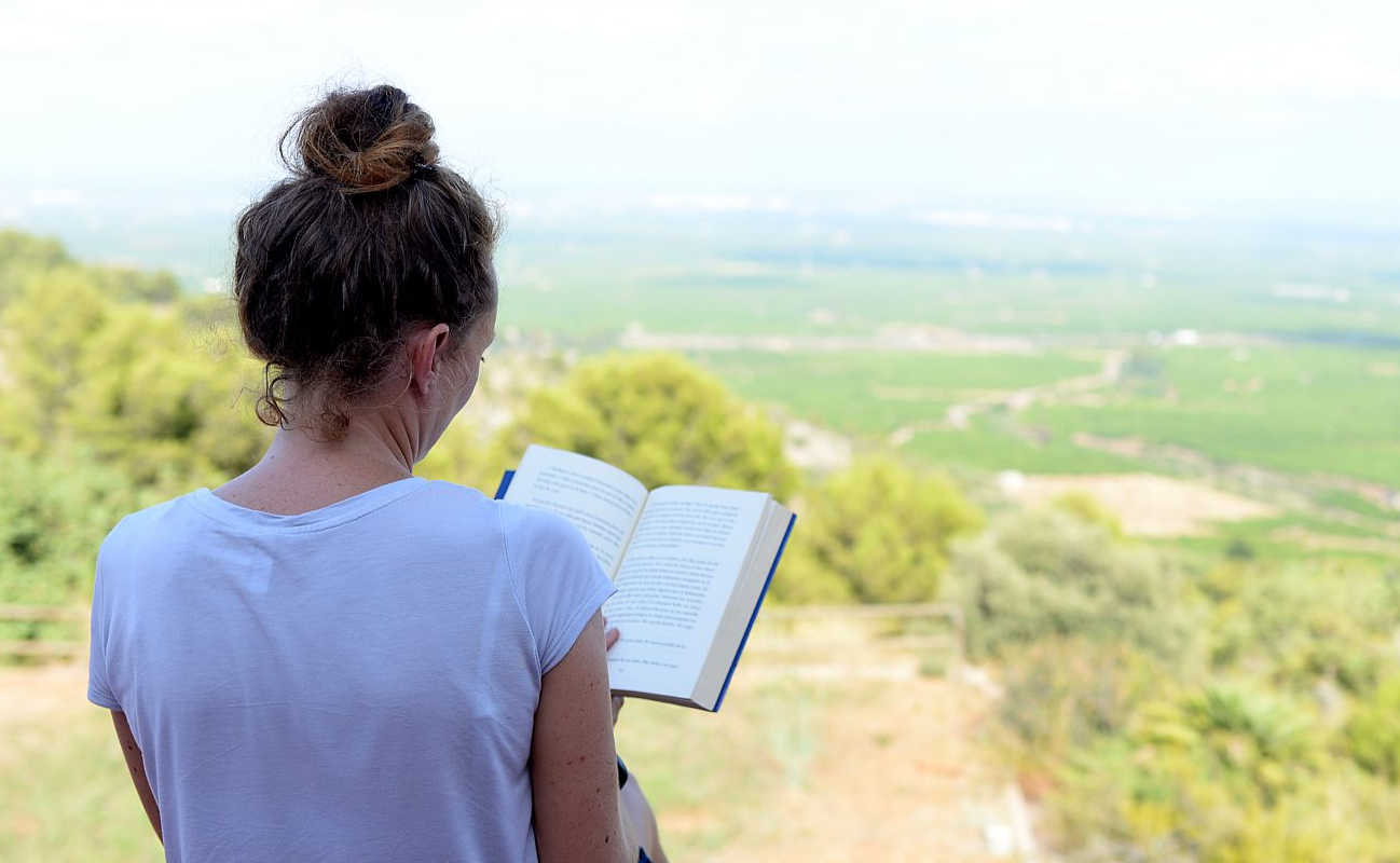Tallers, contacontes i trobades de lectors: un nou festival literari s'instaura a Nules 