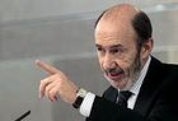 Rubalcaba resalta la voluntad del PSOE en defensa del Corredor Mediterráneo