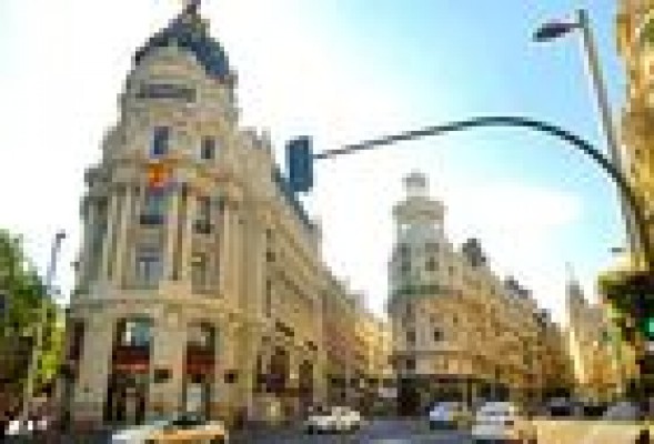 Los grandes inversores valencianos tantean el mercado de oficinas de Madrid