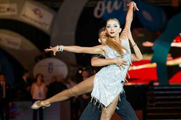 El Pavelló de la Malva-Rosa será la sede del II Trofeu Ciutat de València de baile deportivo
