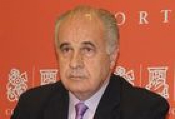 El PP es partidario de dar medios materiales a Rafael Blasco pero la oposición no