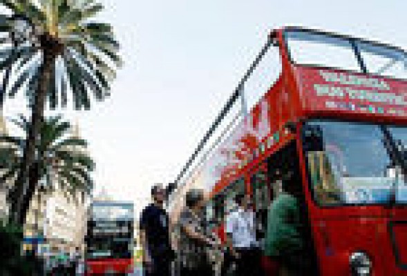 La Generalitat adjudica por 3'6 millones de euros una campaña sobre turismo