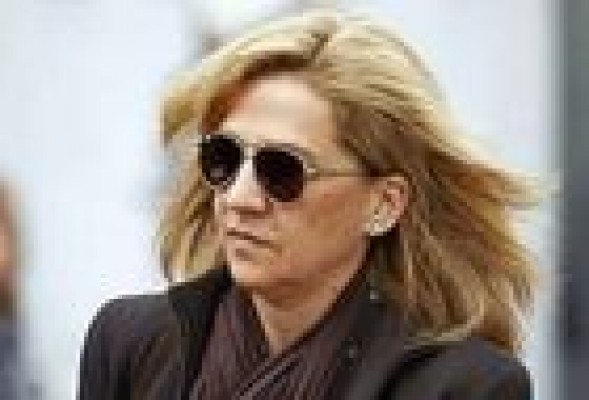 El juez investiga si las salidas de fondos de las cuentas de Aizoon corrían a cargo de la Infanta