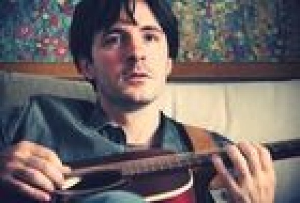 EN CONCIERTO <br /><strong>Johnny B. Zero</strong> pone la música en directo en la Librería Bartleby