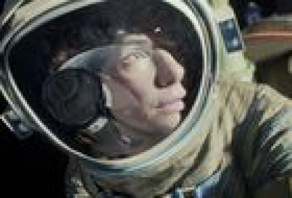 CRÍTICA DE CINE <br /><em><strong>Gravity</strong></em><strong>: los beatos del espacio de Cuarón</strong>