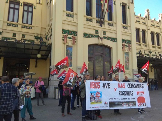 CGT exige la vuelta del tren hotel Granada-Barcelona tras 40 meses sin funcionar