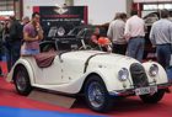 Los clásicos del motor se citan en Feria Valencia