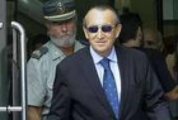 Un perito asegura que Fabra y Fernández ingresaron 3,2 millones sin justificar