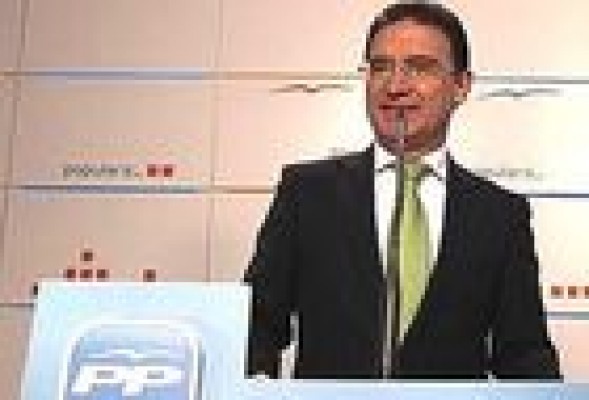 Los miembros de la dirección del PPCV cobraron en 2012 entre 31.000 y 93.000 euros netos