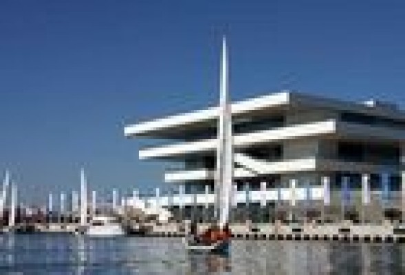 El plan especial de la Marina Real se expone a información pública con el rechazo de la oposición