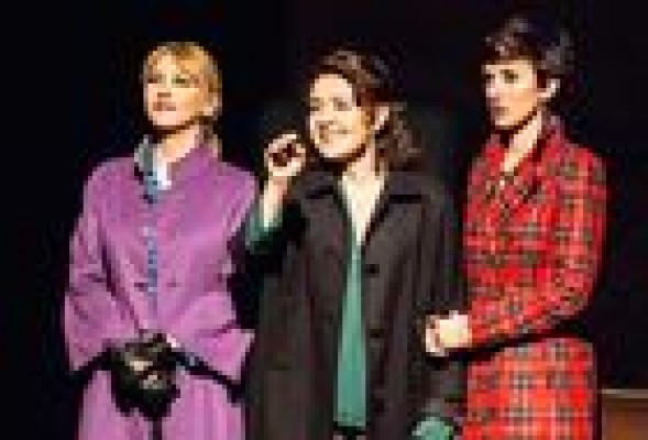 Hermanas: Teatro en Torrent i Catarroja con Amparo Larrañaga y María Pujalte