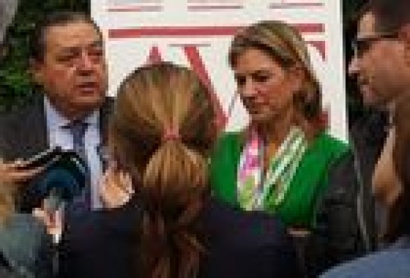 Boluda espera que Fabra tenga la suficiente inteligencia para manejar la situación de la Comunitat tras los PGE