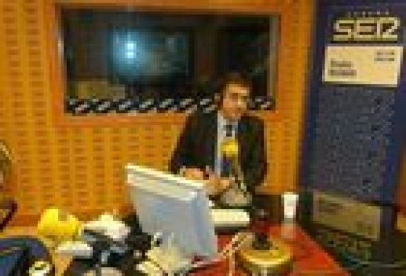 Patxi López se postula como candidato para las primarias del PSOE