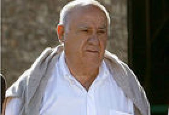 Amancio Ortega sale de NH Hoteles donde se hacen fuerte los chinos de HNA